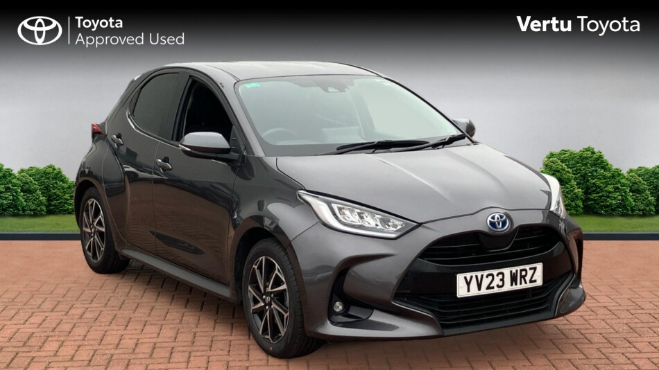Toyota Yaris 1.5 Hybrid Design 5dr CVT Hybrid Hatchback